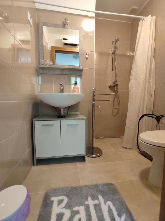 קראליביצה Apartment Deeranaei מראה חיצוני תמונה